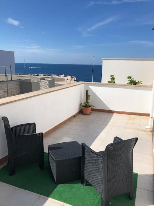 Appartement La Casa Di Gio Con Terrazzino Panoramico à Polignano a Mare Extérieur photo